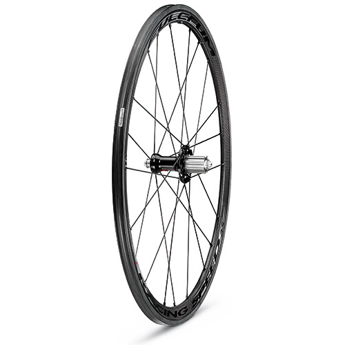 Road bike wheels Carbon wheels and aluminum wheels by Fulcrum